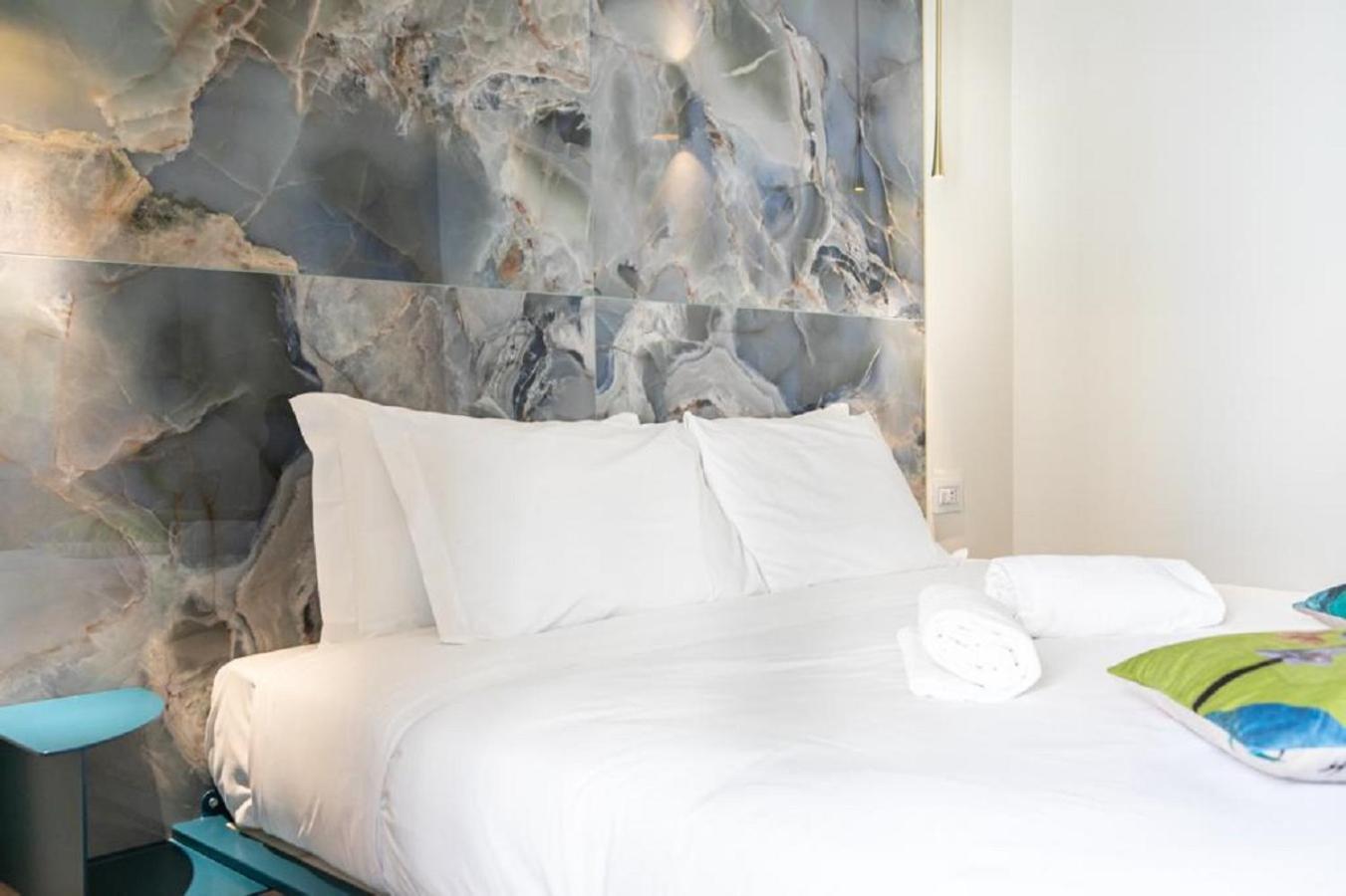 Hotel Bhr Cavour 150 Roma Exterior foto